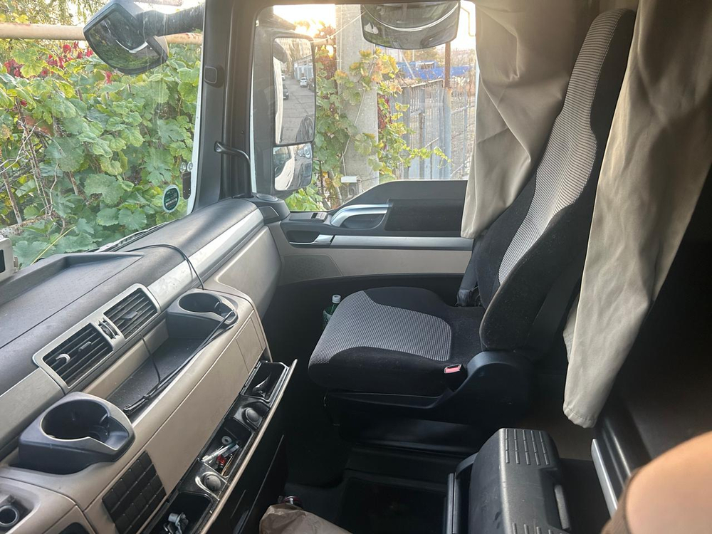 MAN TGX 4x2 Седельный тягач 18.460 4x2 BLS (Дизельный, 12,4 л, 460 л.с., АТ)
