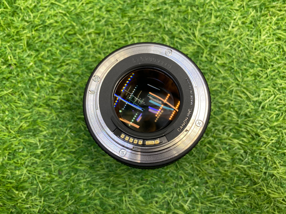 Canon EF 85mm 1.8 USM