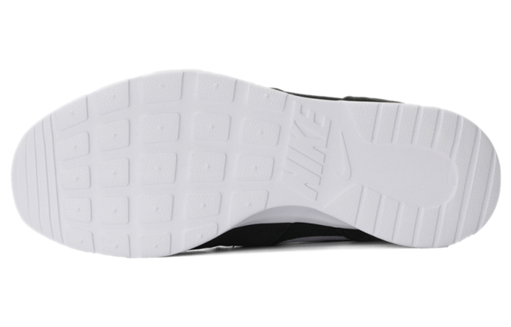 Nike Kaishi