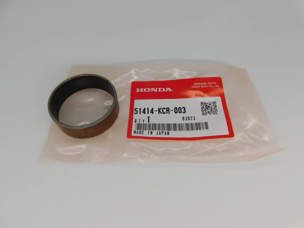 направляющая втулка Honda VTX1300 CBR600 GL1500 Shadow 750 1100 51414-KCR-003