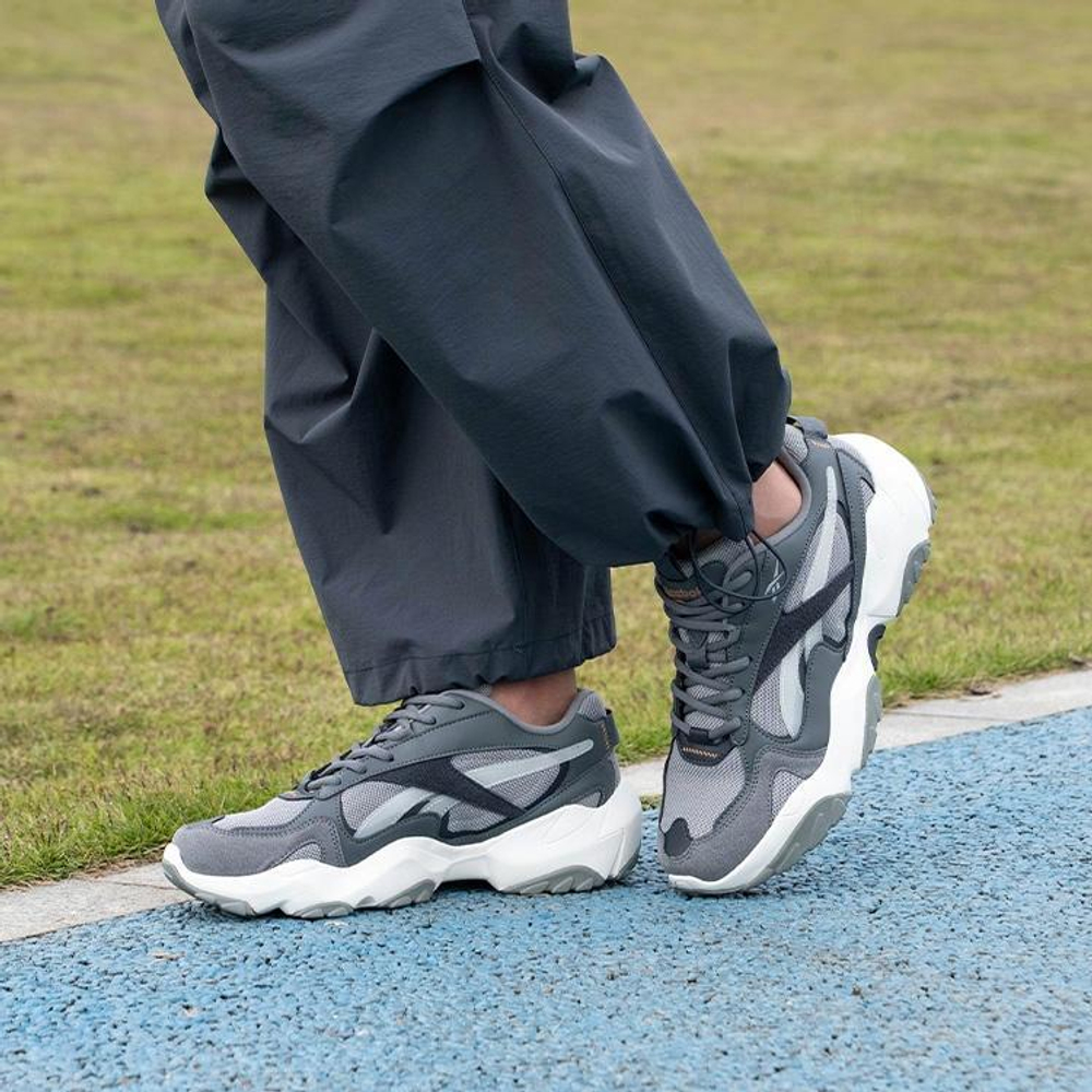 Кроссовки Reebok Fluffi Puff Cn