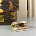 Louis Vuitton Clea Wallet