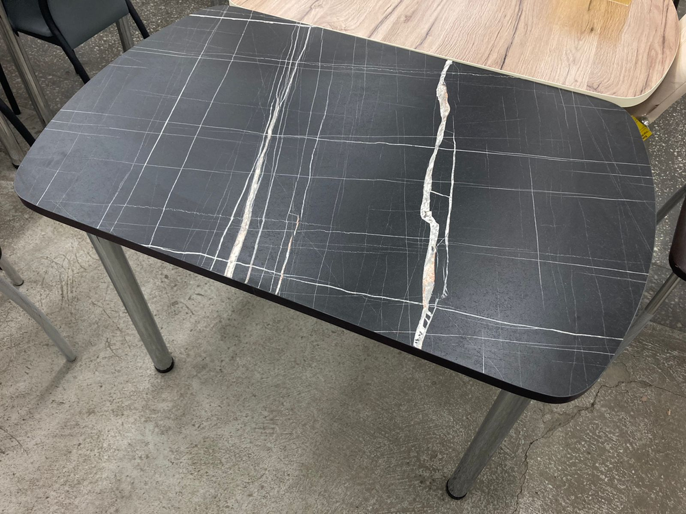 Стол пластик 1100*700 (подстолье прямое раздвижное венге)