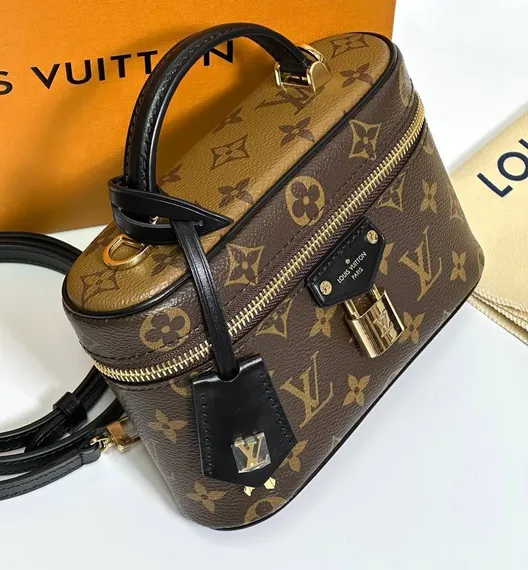 Сумка Louis Vuitton Vanity Chain Pouch коричневая