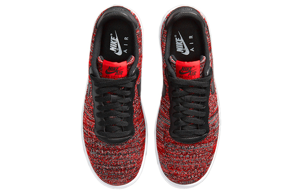 Кроссовки Nike Air Force 1 Low Flyknit 2.0