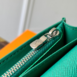 Louis Vuitton Brazza Wallet