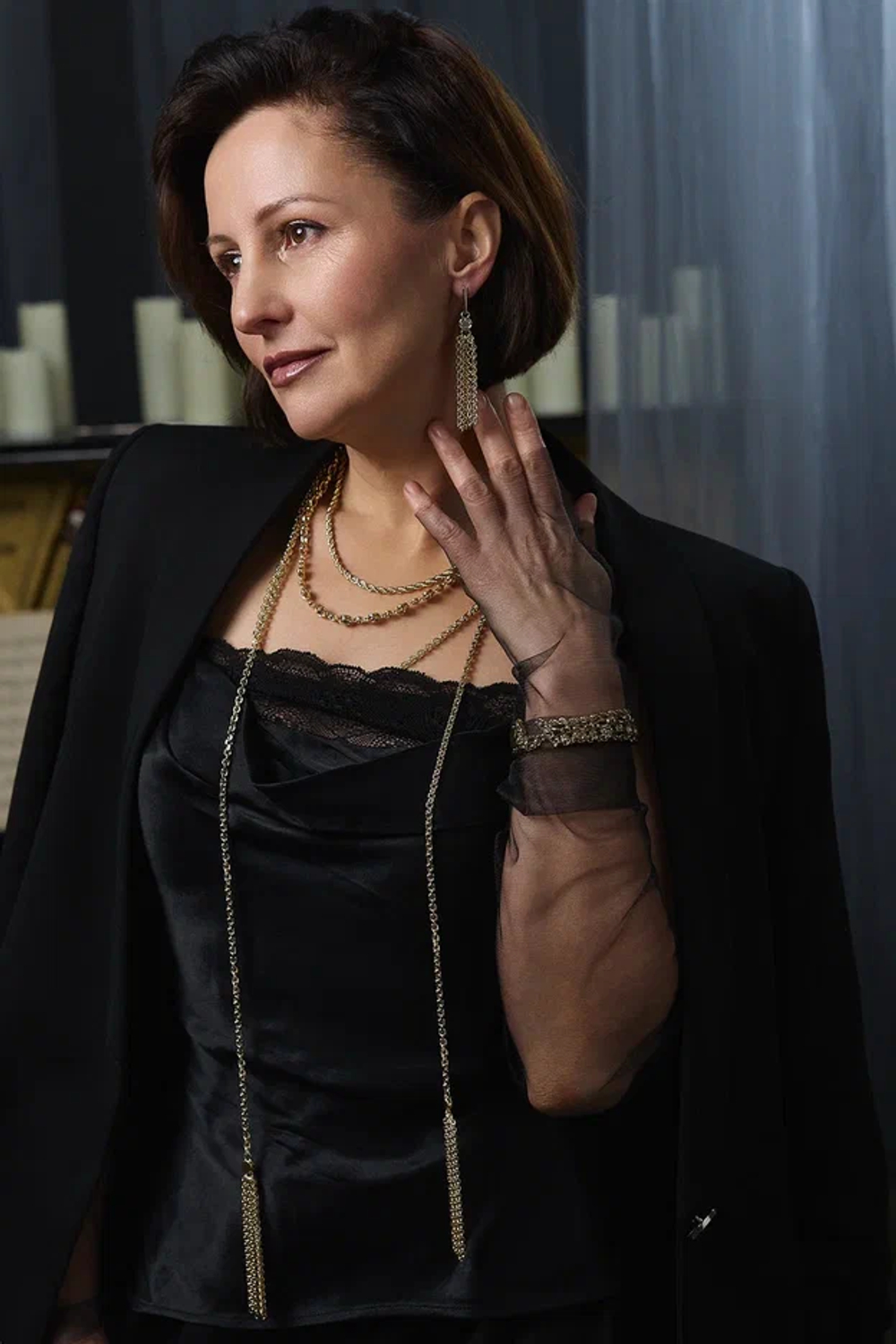 Серьги кисти "Богема" с цирконами, оттенок золото