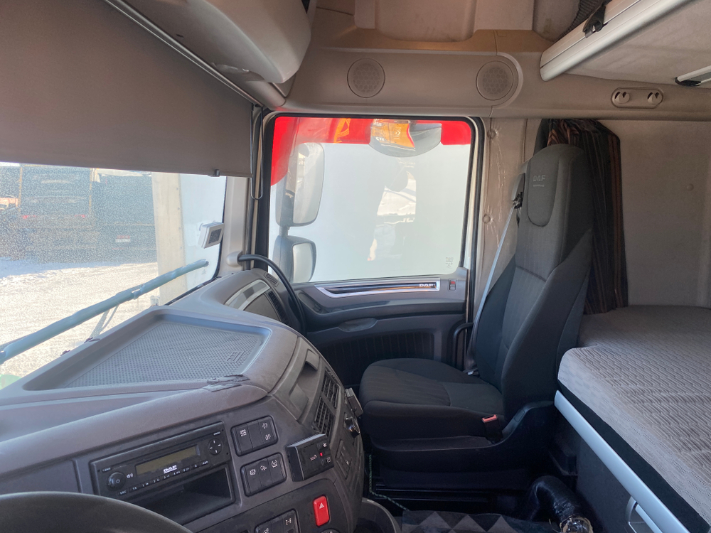 DAF XF 4x2 Седельный тягач XF 480 FT (Дизельный, 12,9 л, 483 л.с., АТ)