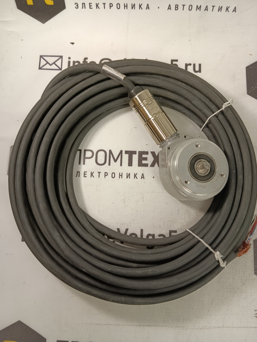 Датчик движения SICK DFS60B-S1EA05000 с кабелем с хранения