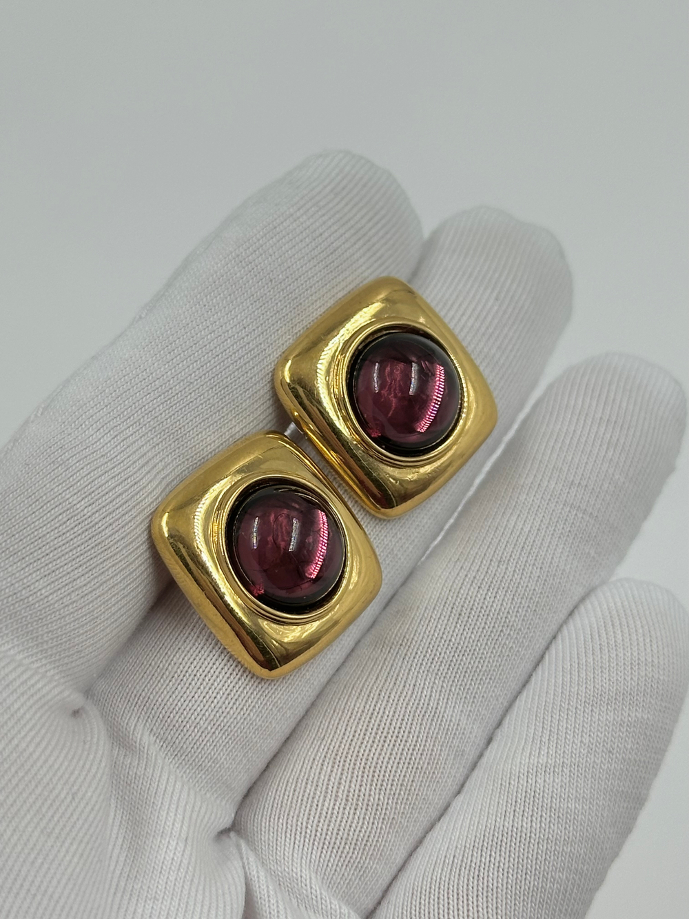 Серьги с фиолетовыми кабошонами Monet