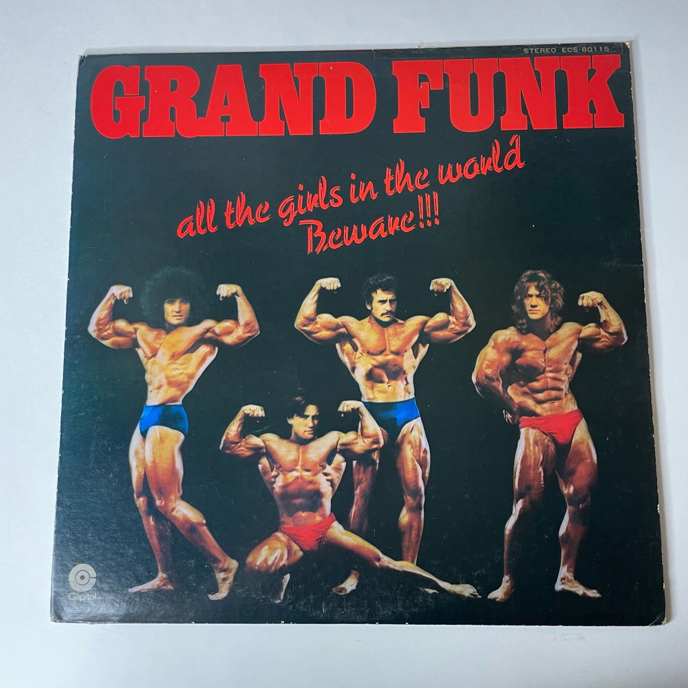 Винтажная виниловая пластинка LP Grand Funk Railroad All The Girls In The World Beware (Japan 1975) (No Obi) Look At Granny Run Run