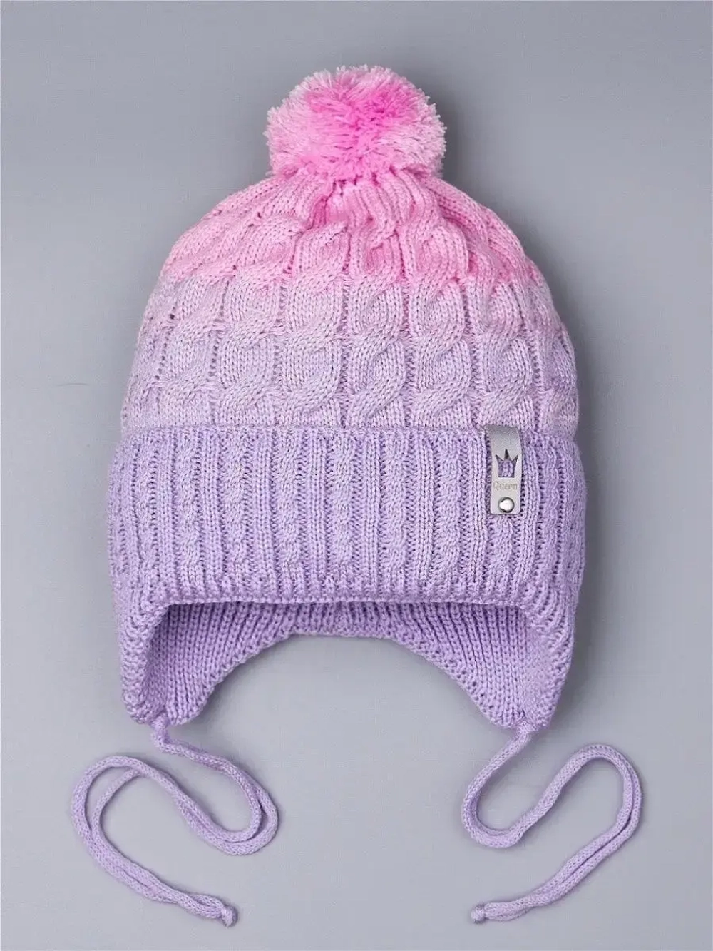 Шапка для девочки осенняя с завязками