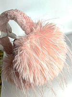 Меховые  наушники "Мех-страус". Тенденция 2025. Теплые уютные  Цвет розовый