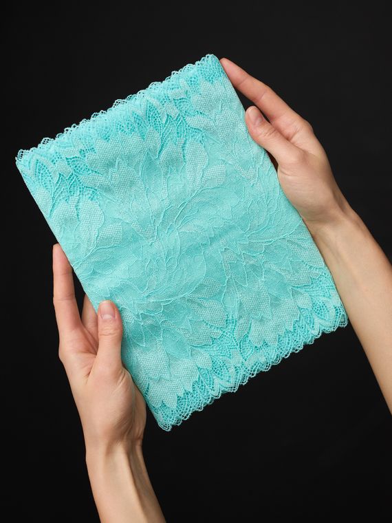 03-77 Кружево эластичное 24 см, ментол