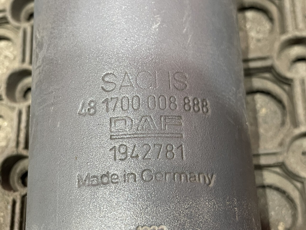 Амортизатор передний 2023г