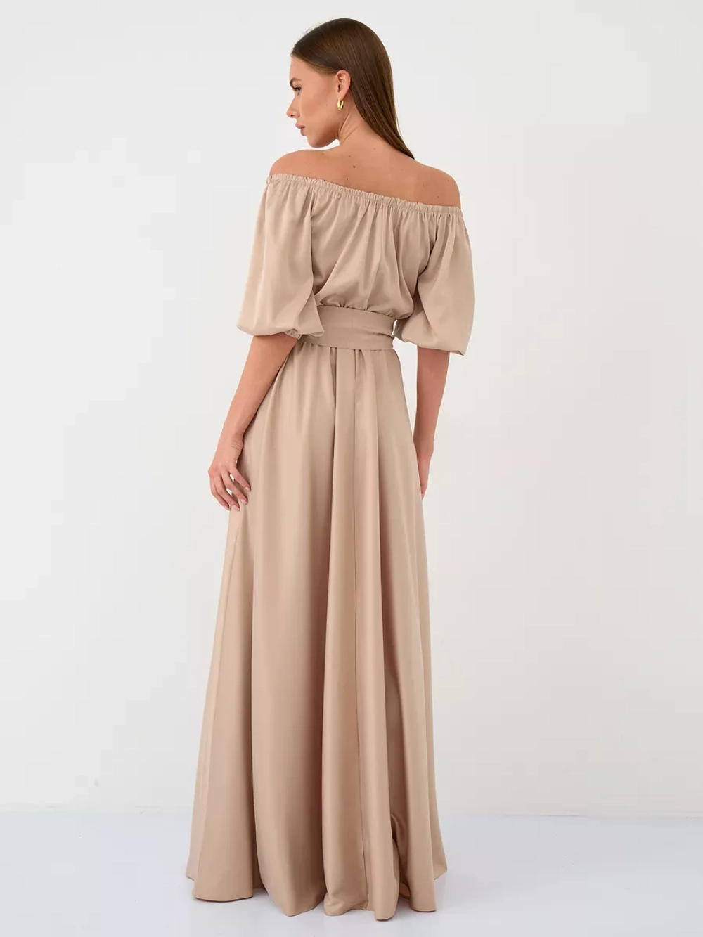 Платье длинное