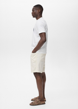 Футболка 100% хлопок с принтом на груди