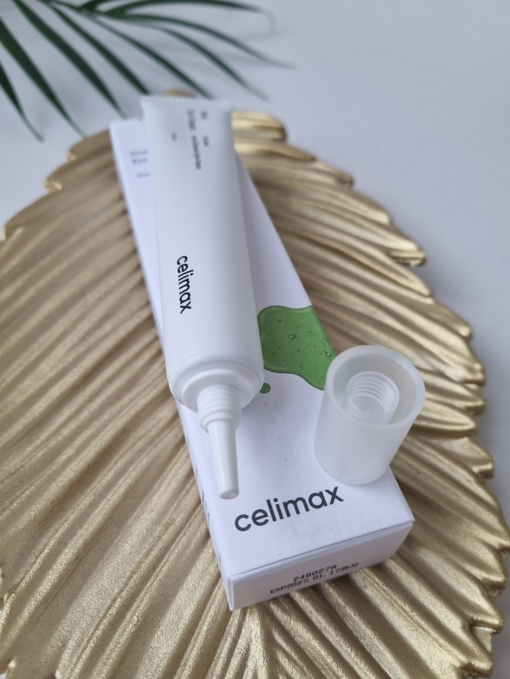 Восстанавливающий крем вокруг глаз с нони и пептидами Celimax 20 мл