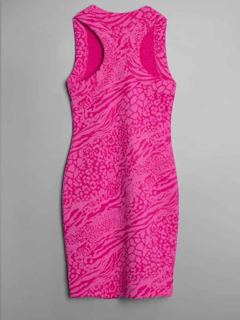 Платье для девочки летнее