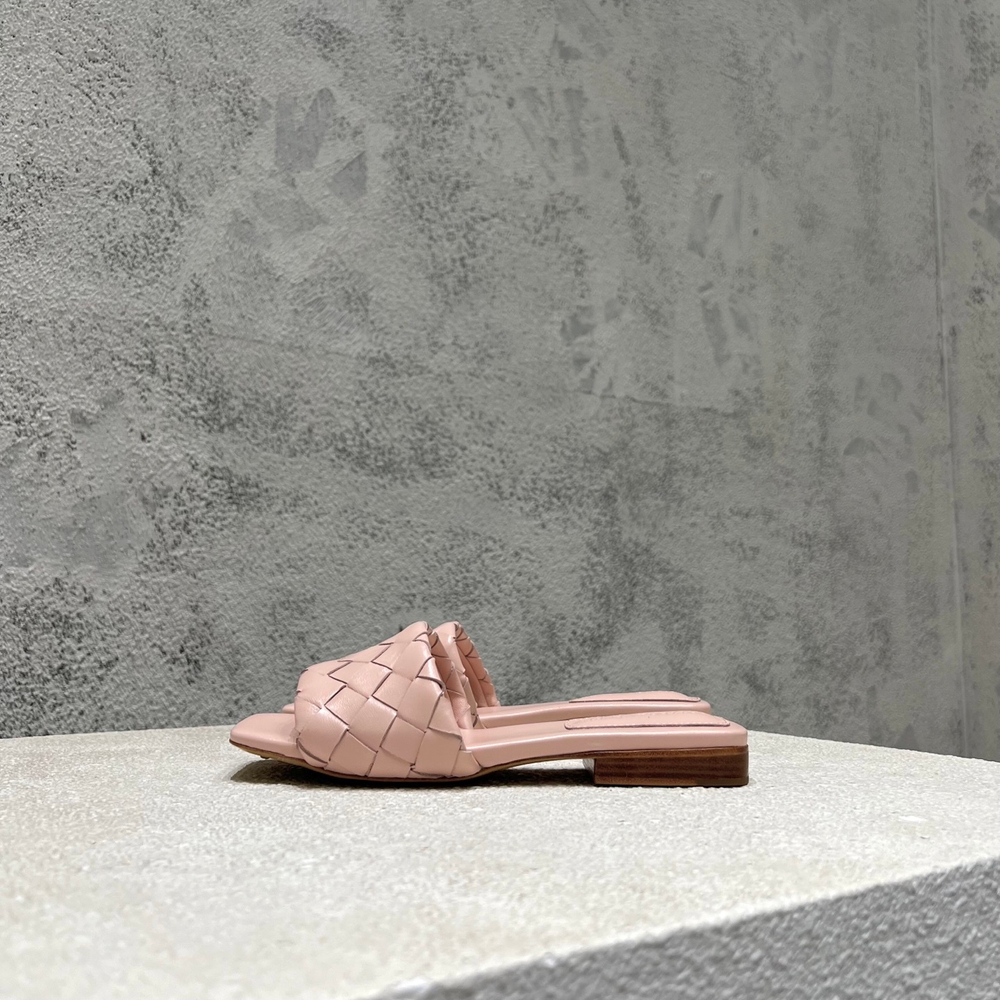 Bottega Veneta Parco Flat Mule