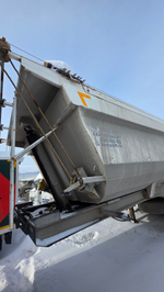 UAT STRP Полуприцеп самосвальный UAT-STRP-2728.01
