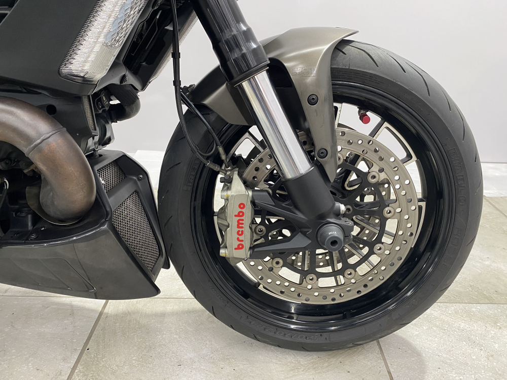 Ducati Diavel Strada , 2013
