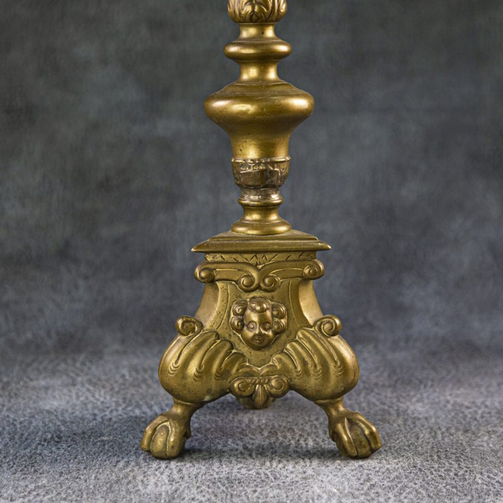 Подсвечник для большой свечи