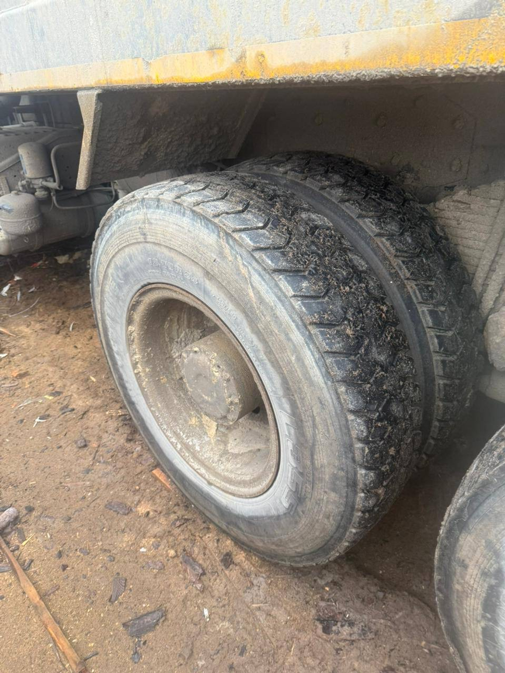 FAW J6 6x6 Самосвал CA3250P66K24L1TE5 (Дизельный, 11,1 л, 420 л.с., МТ)