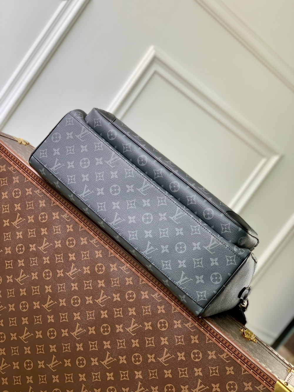 Louis Vuitton Weekender Bag