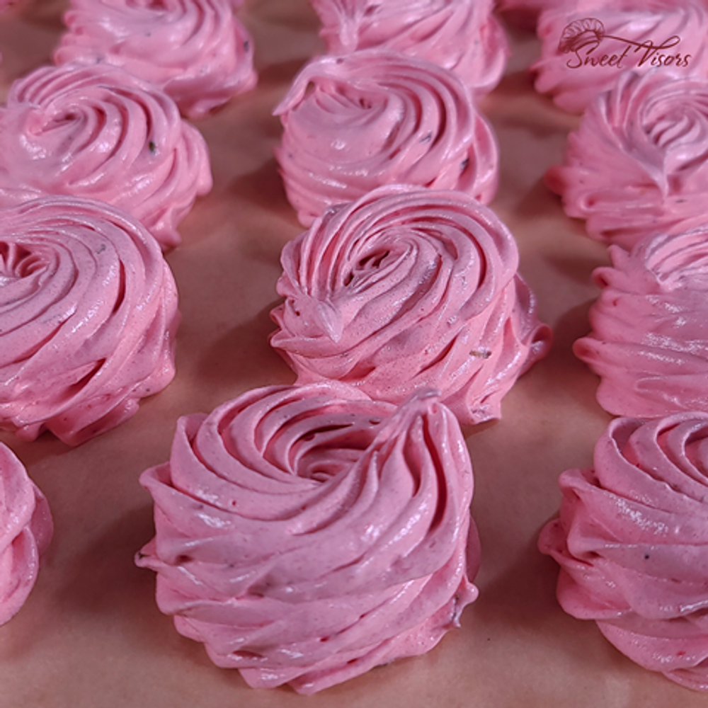 Домашний зефир малиновый кондитерская Sweet Visors Сладкие Козырьки. Кондитер Светлана Дегтерева. Десерты ручной работы на заказ в СПБ. Мы создаем сладкие истории на любой вкус.