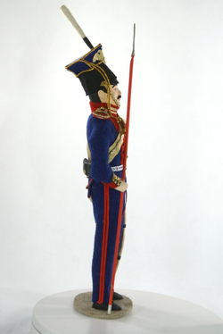 Кукла сувенирная фарфоровая. Россия. Улан. Военный мундир.19 в.