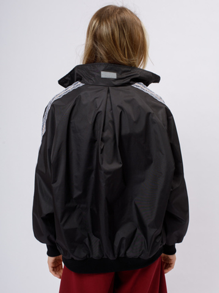 Куртка ветровка черная