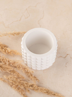 Подсвечник с гранями