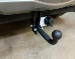 Фаркоп для Toyota RAV4 3/5 дверей 2000-2006, Chery Tiggo 2006-2014, Vortex Tingo 2010-2013 Тип шара: A. Нагрузки: 1000/50 кг, TY 16