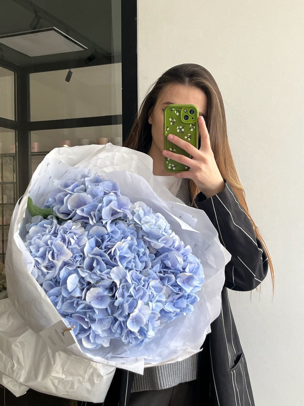 Моно букет из гортензии в голубом оттенке