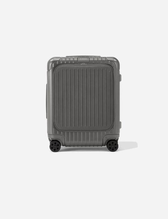 Чемодан Rimowa Essential Sleeve Cabin Plus Gloss 