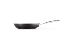 Le Creuset Сковорода с антипригарным покрытием 22 см.