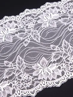 03-249 Кружево эластичное 23 см, теплый белый