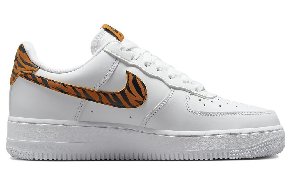 Кроссовки Nike Air Force 1 '07 (Женская размерная сетка)