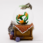 Стеклянный шар со снегом "Котята"