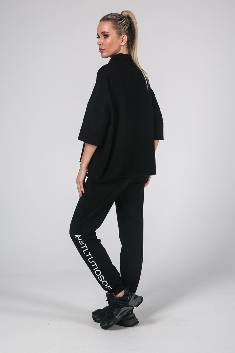 Свитшот Диана №1 Valentina