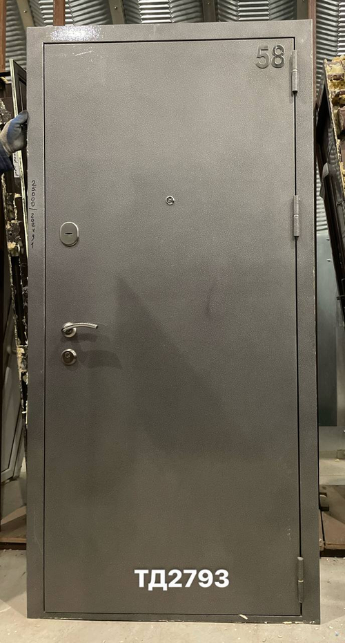 Дверь металлическая Б/У 202(в) х 91(ш) Входная