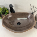 Раковина из речного камня RS-65228 54*42*15 0857