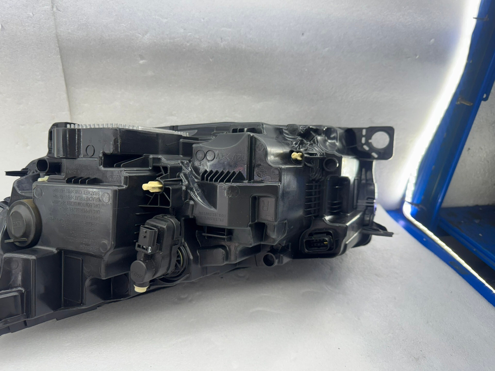 Citroen C5 блок фары (LED, оригинал,)