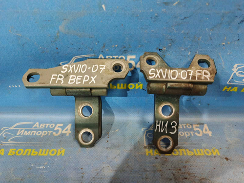 Петля двери передней правой TOYOTA CAMRY 1996