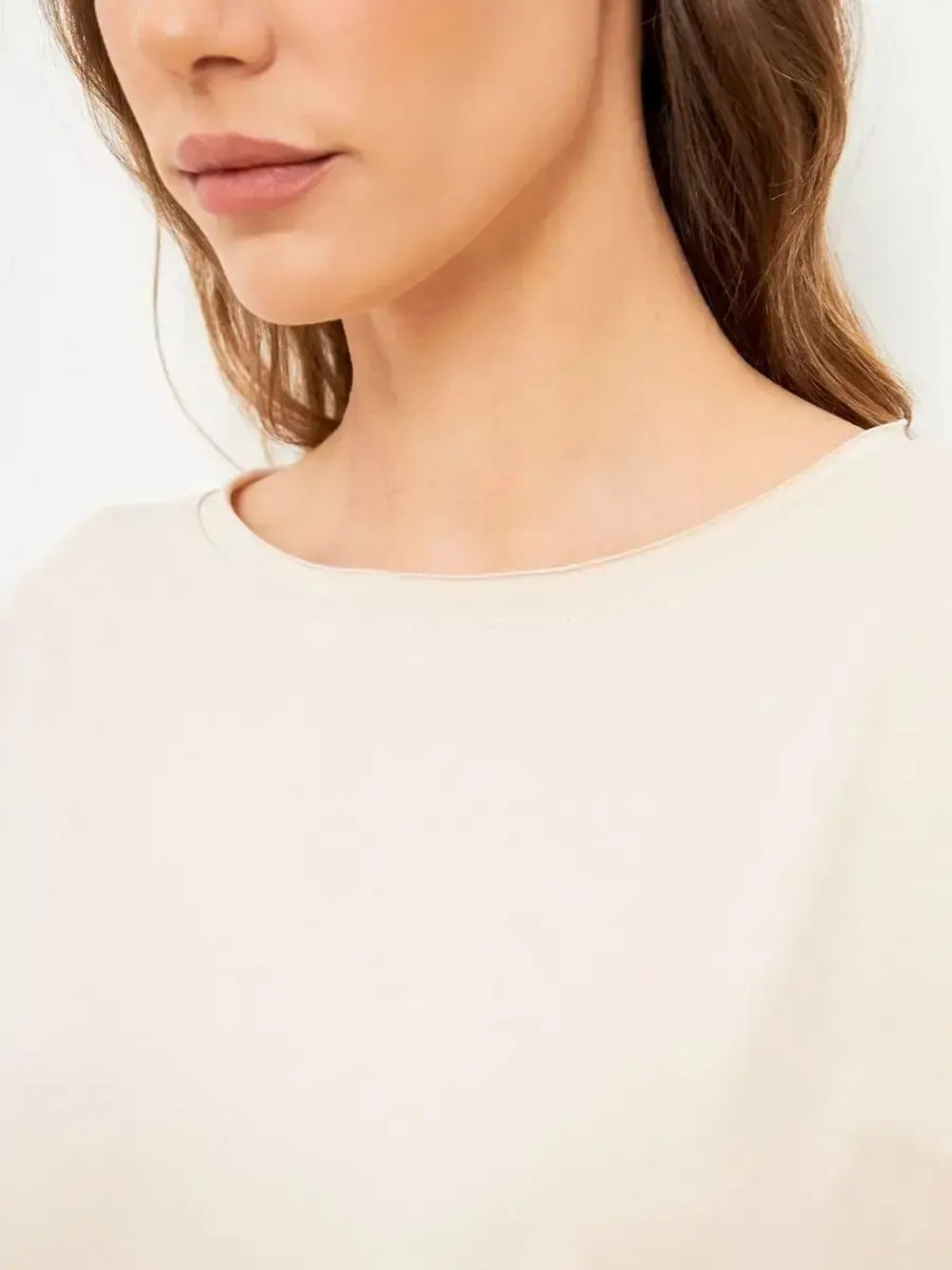 Лонгслив оверсайз с рукавом 3/4 бежевый