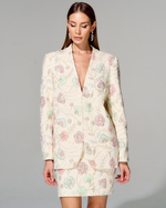 Костюм с юбкой длины мини