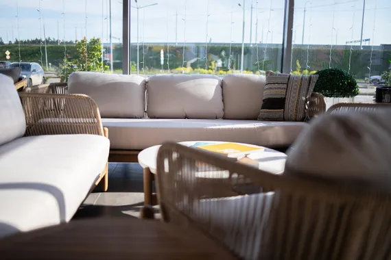 Трехместный уличный диван Talara