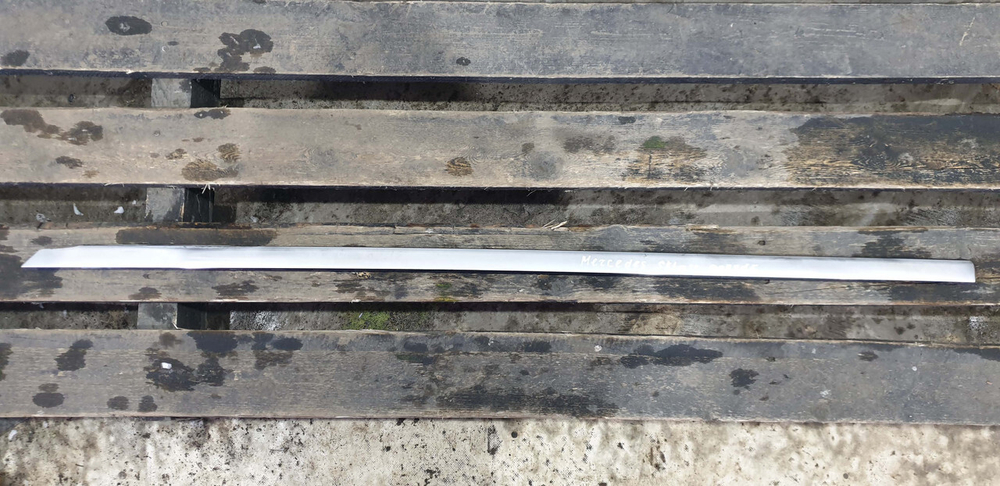 Молдинг двери передней левой Mercedes S (W222) 13-20 Б/У Оригинал A2226900580