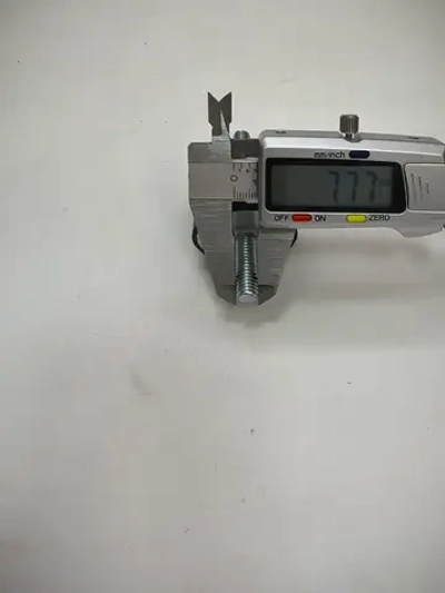 Виброизоляторы цилиндрические с наружной резьбой М8, тип EC (A). DR54030M823